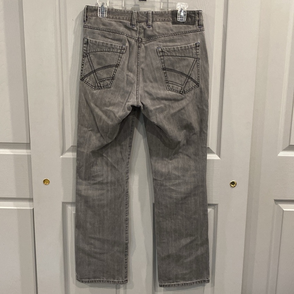 Kenneth Cole Reaction Straight Leg Jeans - Picture 2 of 6